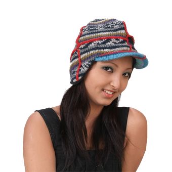 PATTERNED WOOLEN CAP WITH EAR FLAPS & FLEECE LINING